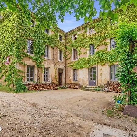 Parenthese En Luberon روستريل